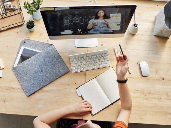 Nauka online – jak poradzić sobie z nauką zdalną?