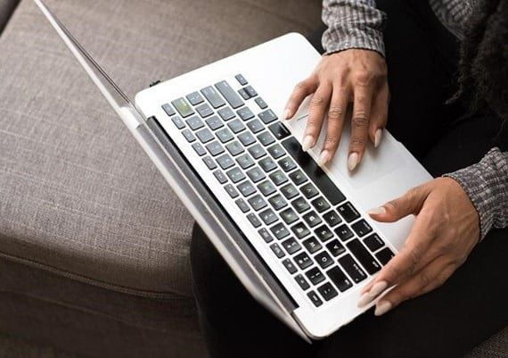 Kurs programowania – ile kosztuje i kiedy warto go zrobić?
